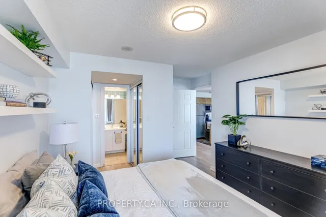 Additional property image - 230 Queens Quay Unit 625