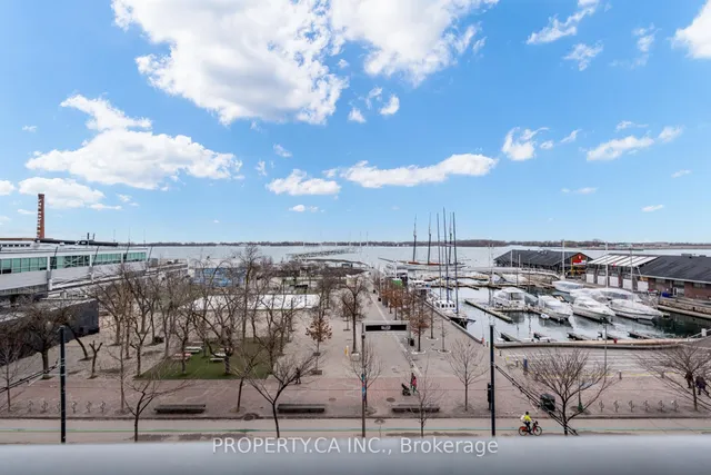 Additional property image - 230 Queens Quay Unit 625