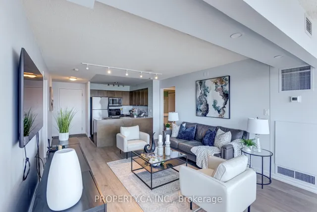 Additional property image - 230 Queens Quay Unit 625
