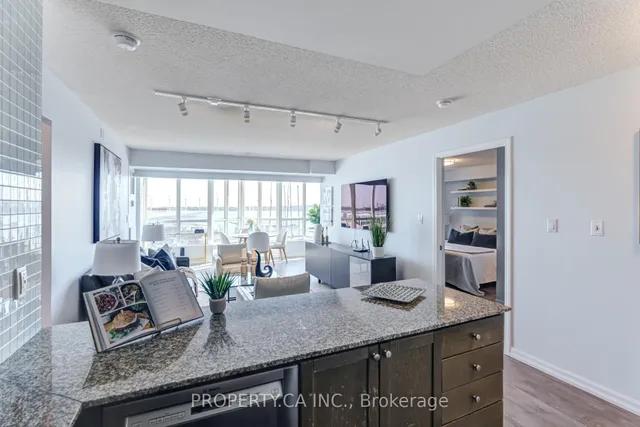 Additional property image - 230 Queens Quay Unit 625