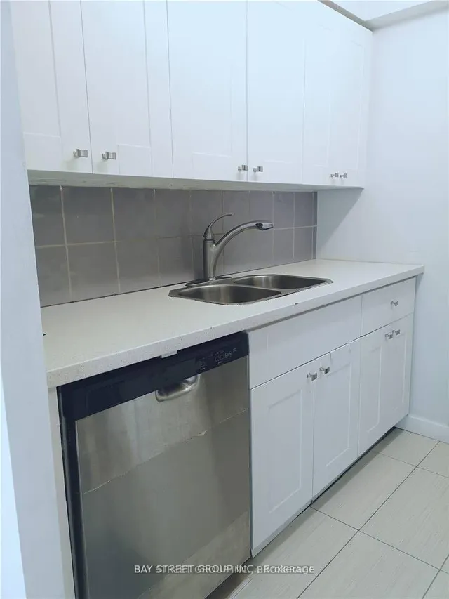 Additional property image - 117 Gerrard St Unit Ph 01