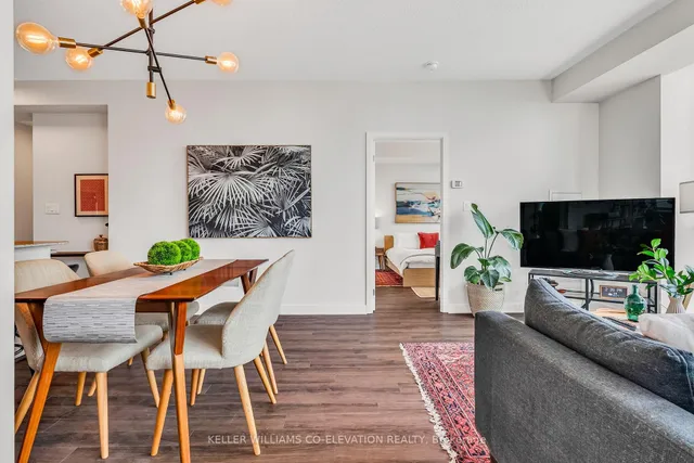 Additional property image - 33 Bay St Unit 2708