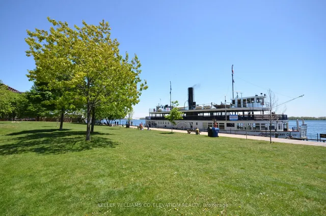 Additional property image - 33 Bay St Unit 2708