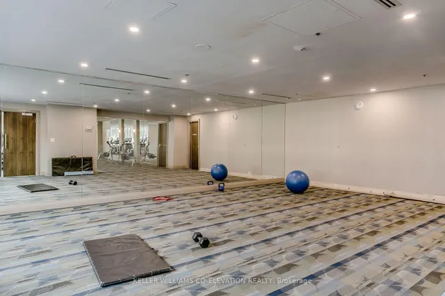 Additional property image - 33 Bay St Unit 2708