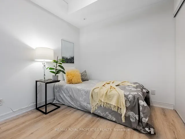 Additional property image - 621 Sheppard Ave Unit 303