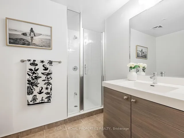 Additional property image - 621 Sheppard Ave Unit 303