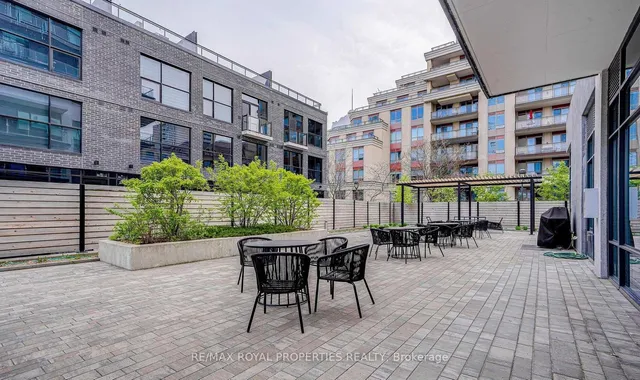 Additional property image - 621 Sheppard Ave Unit 303