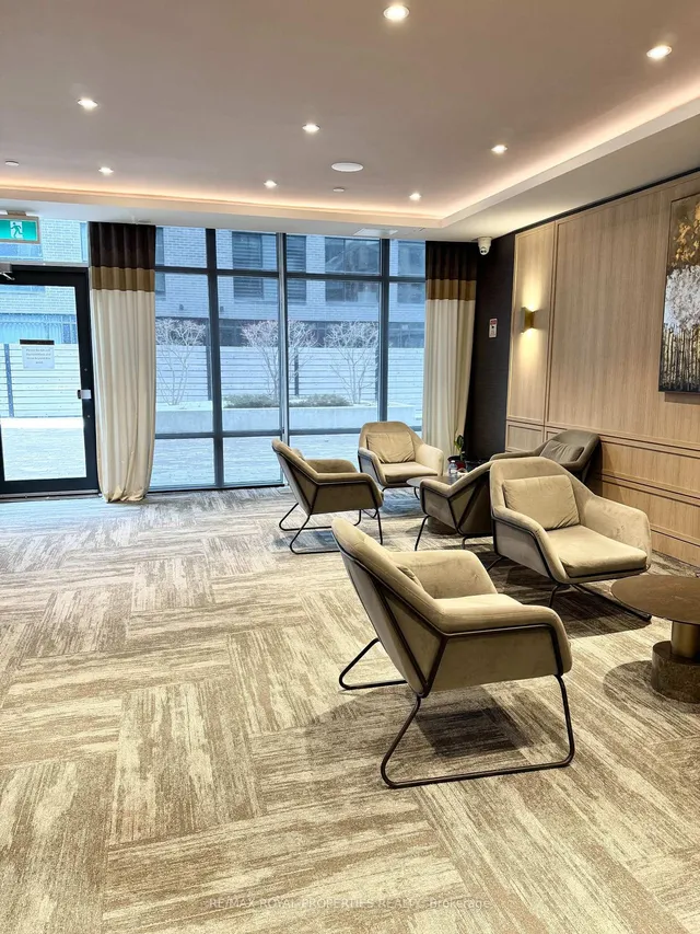 Additional property image - 621 Sheppard Ave Unit 303