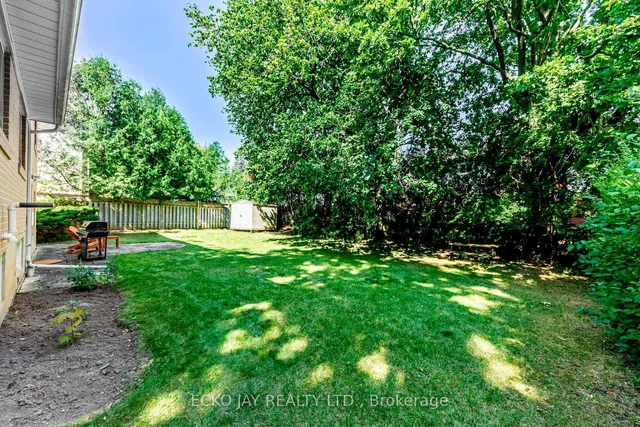 Additional property image - 8 Longwood Dr