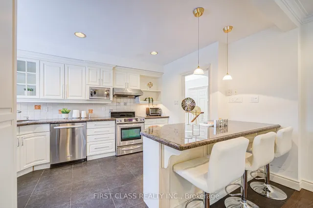 Additional property image - 14 Foursome Cres