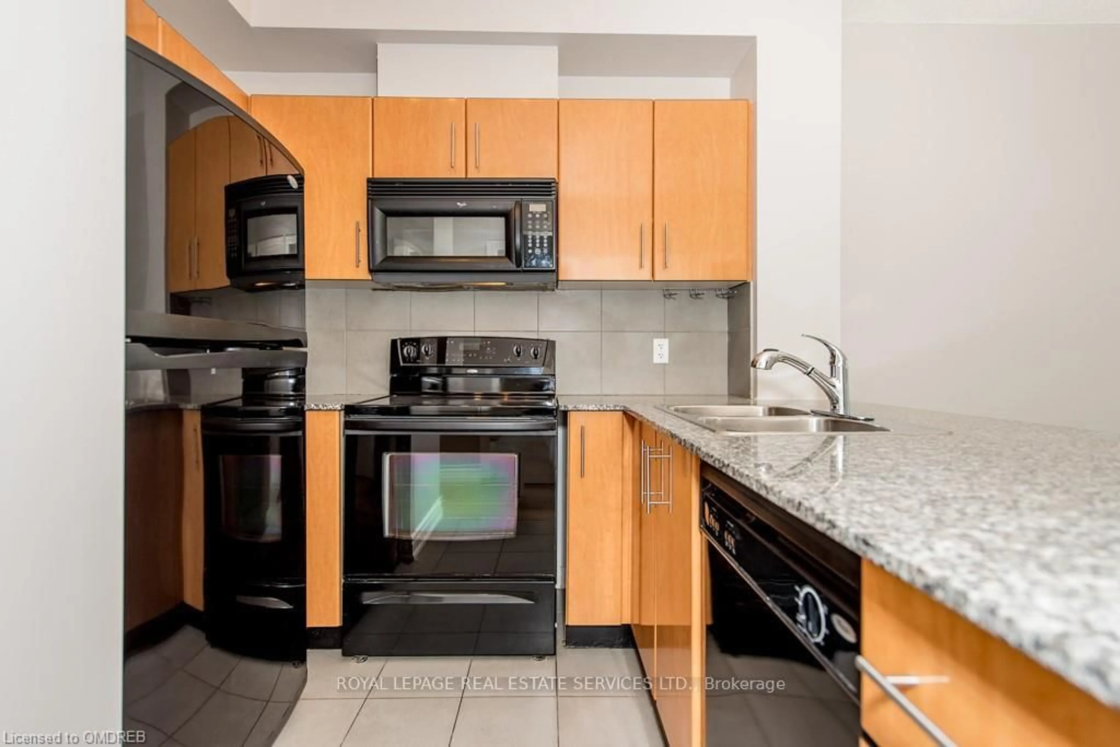 Standard kitchen, unknown for 16 Yonge St #2903, Toronto Ontario M5E 1R4