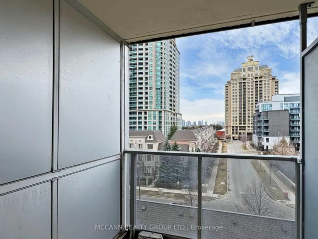 Additional property image - 2 Rean Dr Unit 613