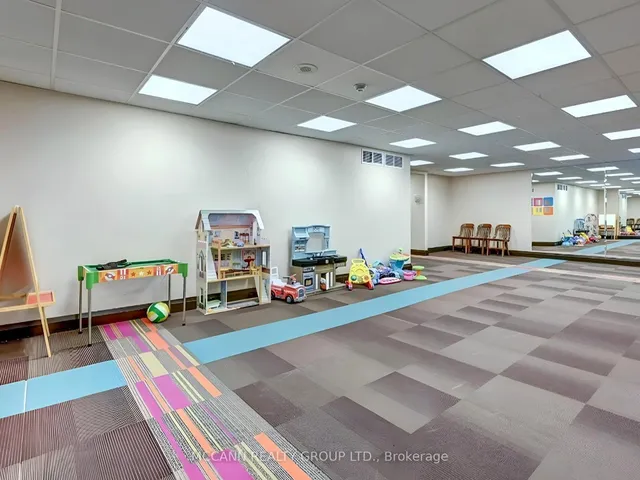 Additional property image - 2 Rean Dr Unit 613