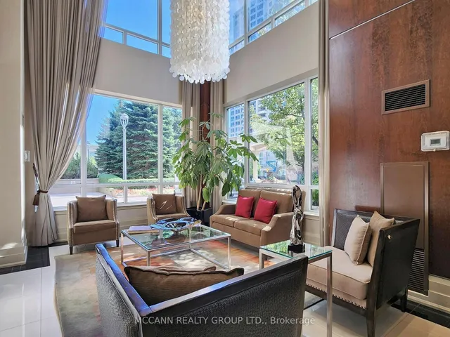 Additional property image - 2 Rean Dr Unit 613