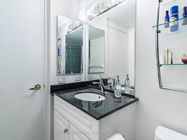 Additional image 11 of 650 Lawrence Ave Unit 646