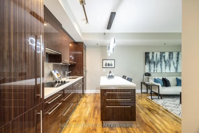 Additional image 30 of 80 John St Unit 1101