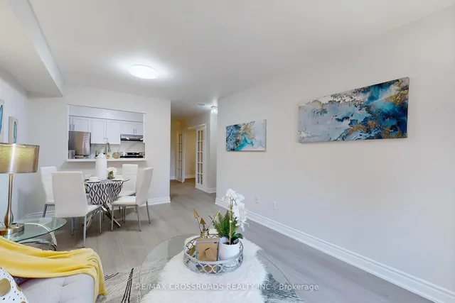Additional property image - 18 Sommerset Way Unit 310