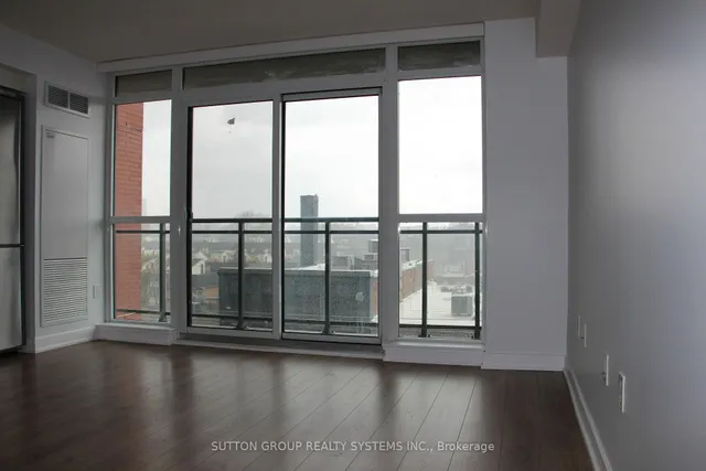 Additional property image - 775 King St Unit 518