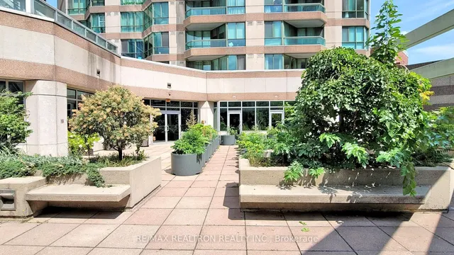 Additional property image - 38 Elm St Unit 605