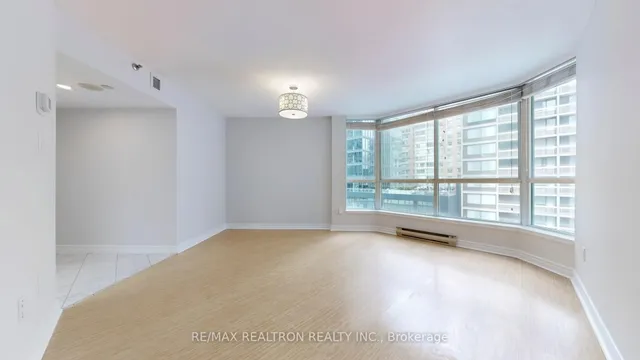 Additional property image - 38 Elm St Unit 605
