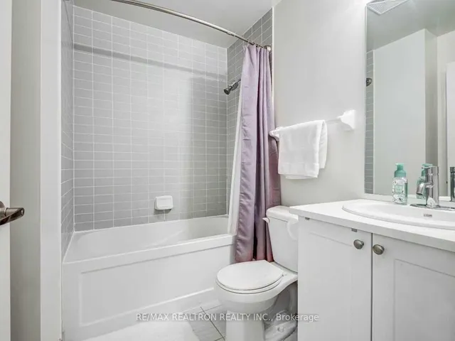 Additional property image - 25 Lower Simcoe St Unit 305