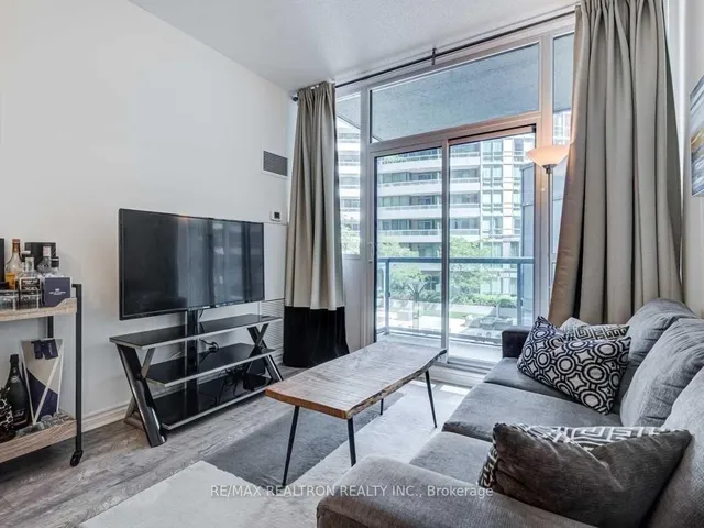 Additional property image - 25 Lower Simcoe St Unit 305