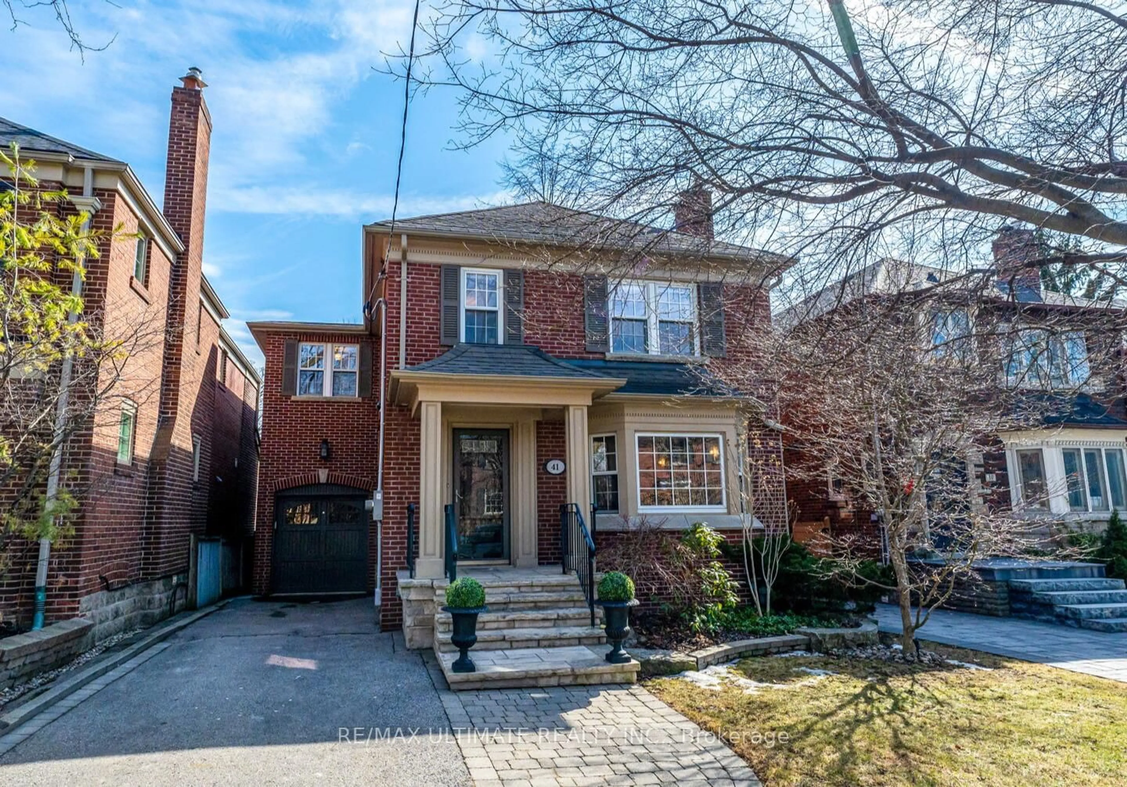 Home with brick exterior material, street for 41 Sutherland Dr, Toronto Ontario M4G 1H2