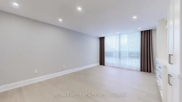Additional property image - 240 Heath St Unit 801