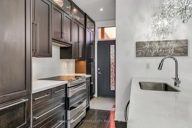 Additional property image - 285 Lisgar St