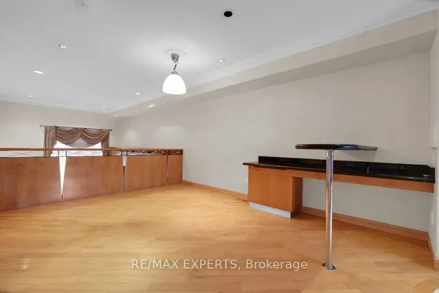 Additional property image - 3348 Bayview Ave Unit I