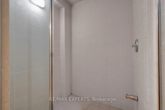 Additional property image - 3348 Bayview Ave Unit I