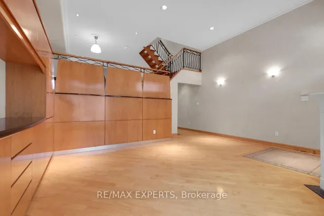 Additional property image - 3348 Bayview Ave Unit I
