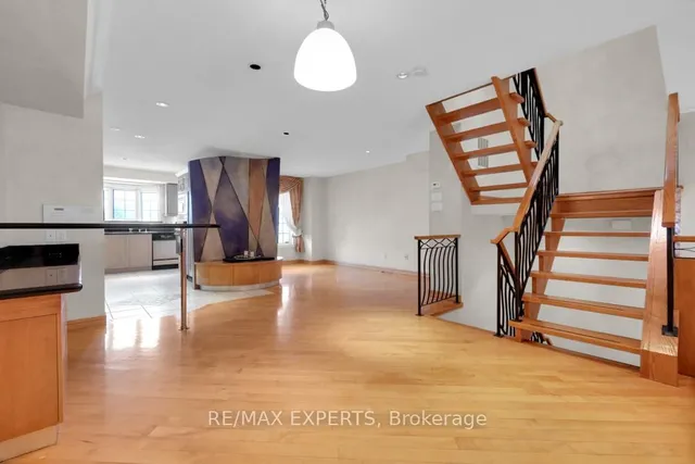 Additional property image - 3348 Bayview Ave Unit I