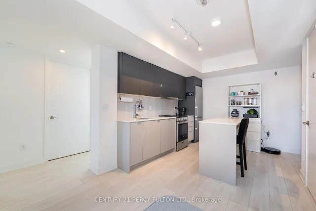 Additional property image - 8 Tippett Rd Unit 420