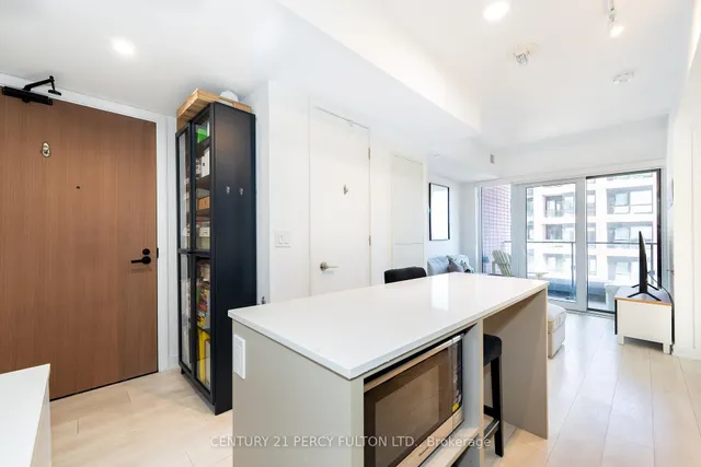 Additional property image - 8 Tippett Rd Unit 420