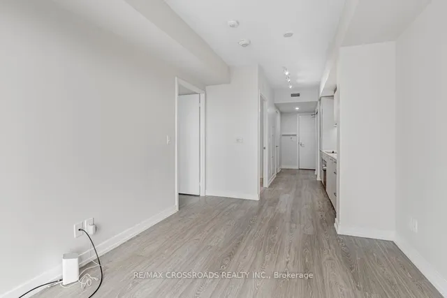 Additional property image - 19 Western Battery Rd Unit 3222
