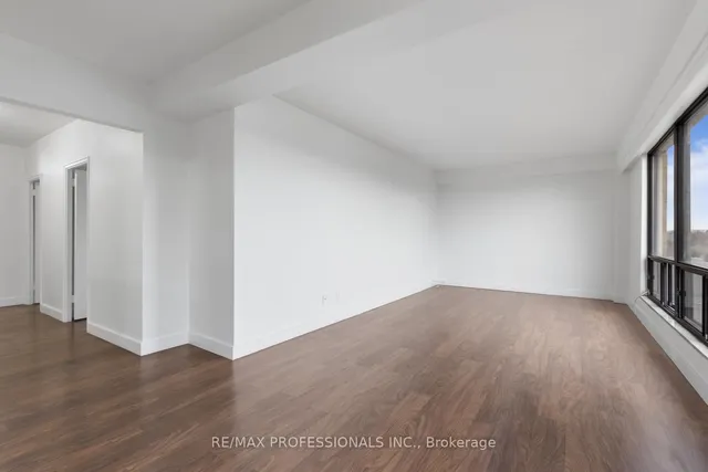 Additional image 21 of 740 Eglinton Ave Unit 404