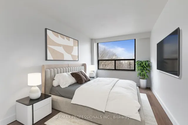 Additional image 7 of 740 Eglinton Ave Unit 404