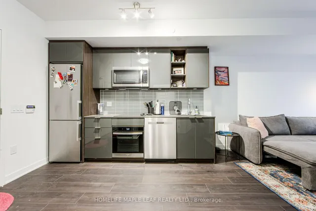 Additional property image - 543 Richmond St Unit 728