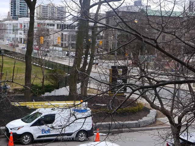 Additional property image - 349 St Clair Ave Unit 115