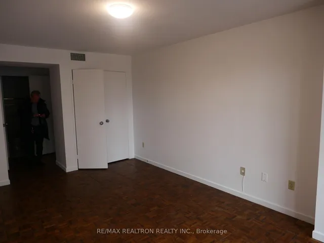 Additional property image - 349 St Clair Ave Unit 115