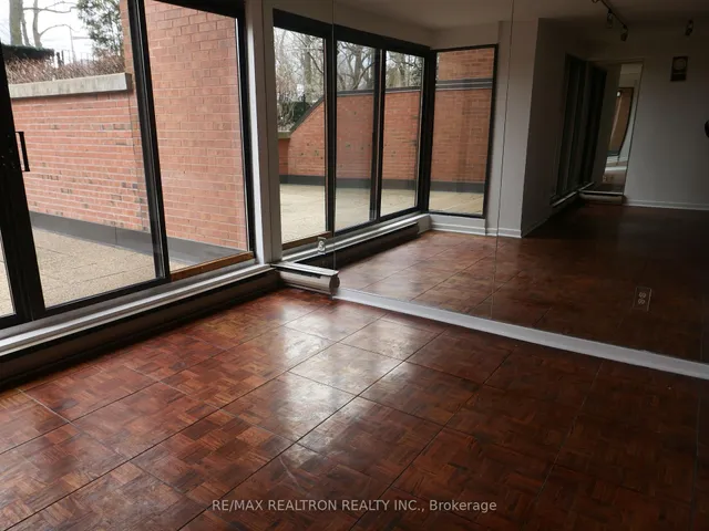 Additional property image - 349 St Clair Ave Unit 115