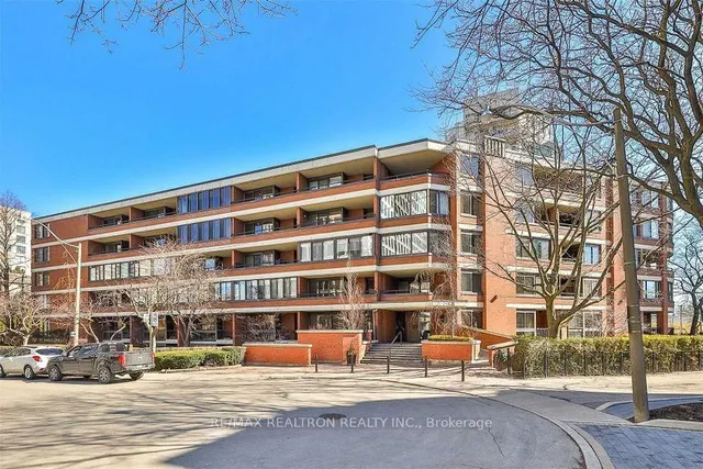 Additional property image - 349 St Clair Ave Unit 115