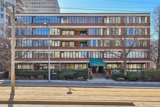 Additional property image - 349 St Clair Ave Unit 115