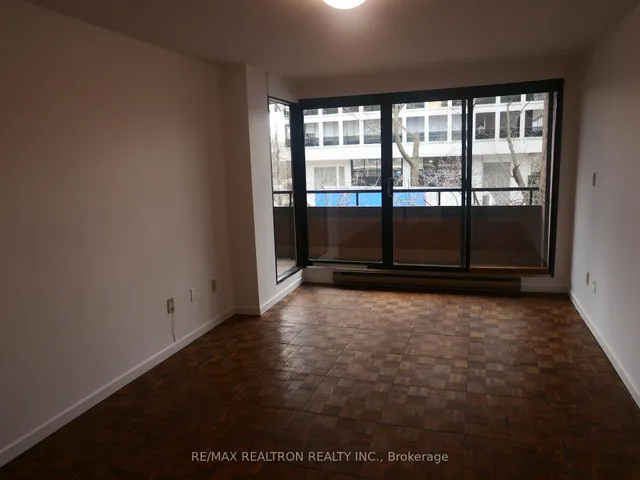 Additional property image - 349 St Clair Ave Unit 115