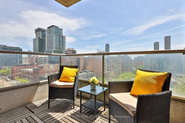 Additional property image - 168 King St Unit 805