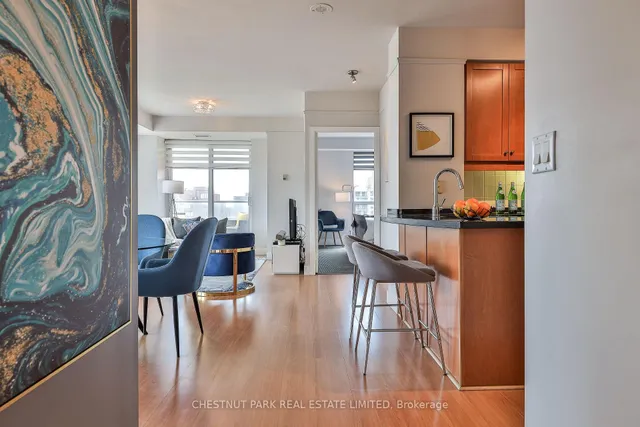 Additional property image - 168 King St Unit 805