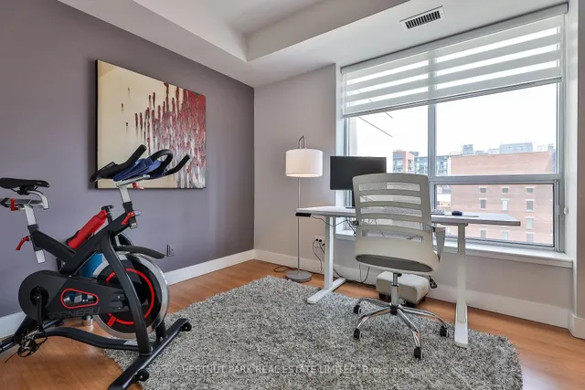Additional property image - 168 King St Unit 805