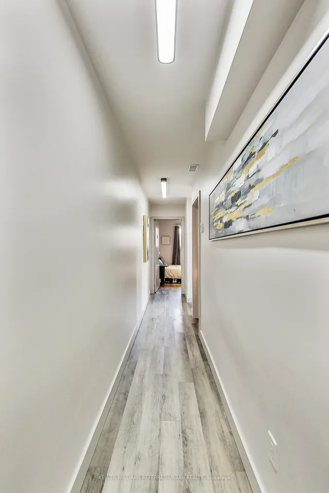Additional property image - 205 Bathurst St