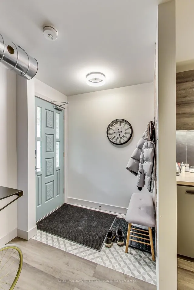 Additional property image - 205 Bathurst St